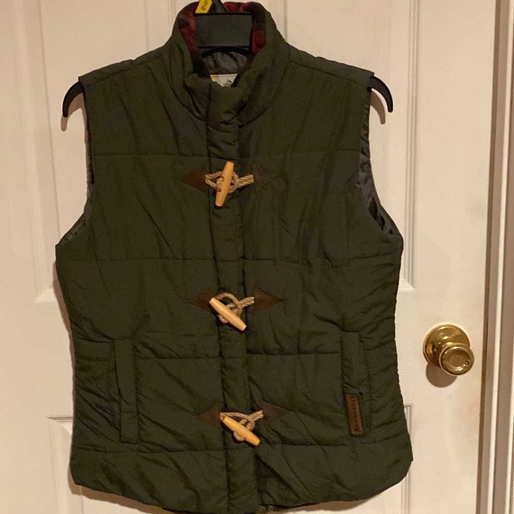 Legendary Whitetails Vest